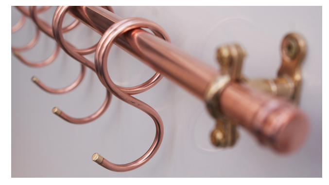 31-inch copper pan rack with 8 hand-forged butcher hooks – modern kitchen design
